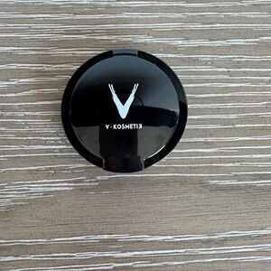 V·Kosmetik Pressed Translucent Powder